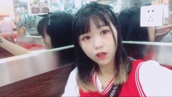 發(fā)發(fā)Dee顏值直播_發(fā)發(fā)Dee視頻直播 - 虎牙直播