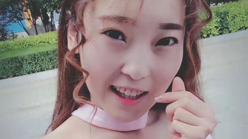 桃煙杏雨顏值直播_桃煙杏雨視頻直播 - 虎牙直播