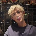 爱喝美式恐龙