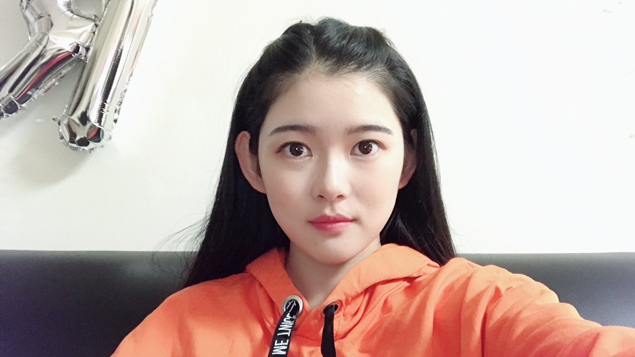 正恒YJ-小菠蘿顏值直播_正恒YJ-小菠蘿視頻直播 - 虎牙直播