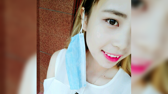 渝万-铭泽 0.48℃ 虎牙 王者荣耀女王者第二天开播求陪伴 怡姐姐 0.